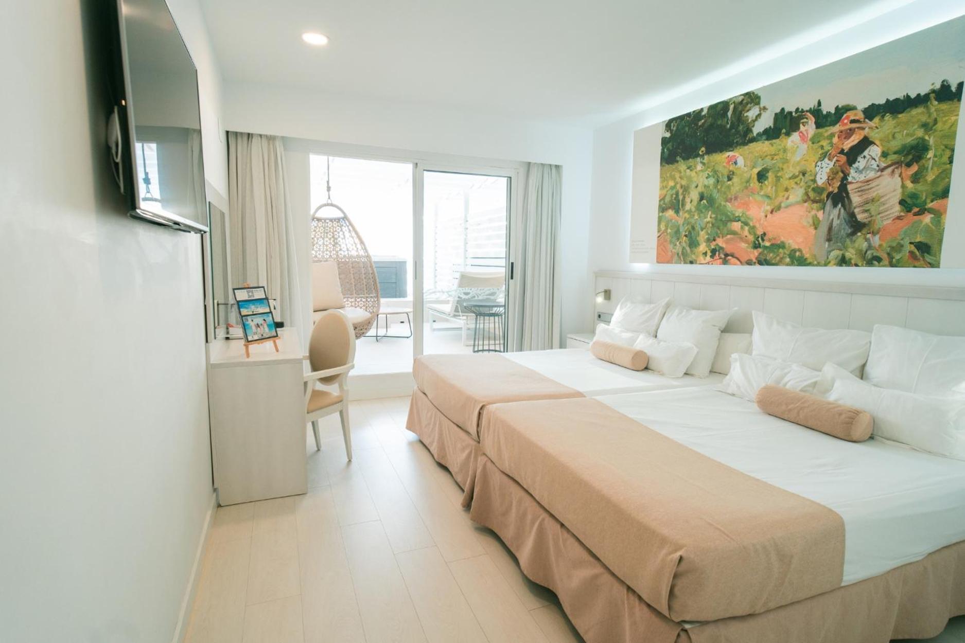 Luz Design & Art Hotel 4*